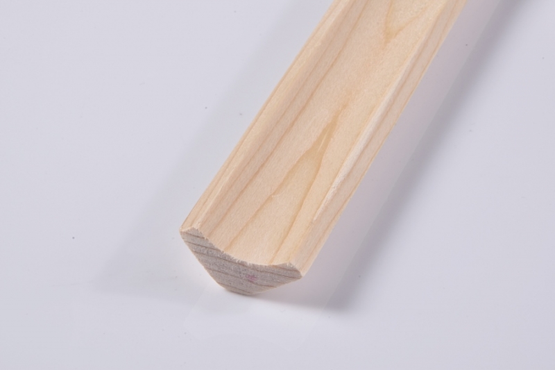 Ćwierćwałek wklęsły 20x20 ŚWIERK